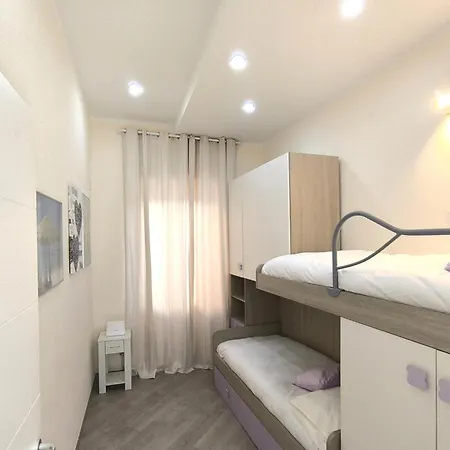 Apartment Danyshome Minerva Al Mare In Pieno Centro *